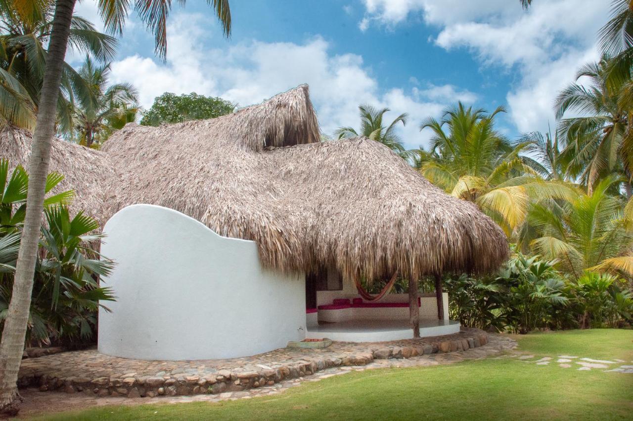 Hotel Casalina Palomino Luaran gambar