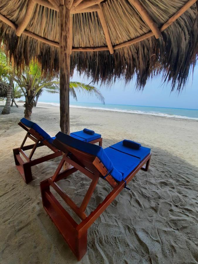 Hotel Casalina Palomino Luaran gambar