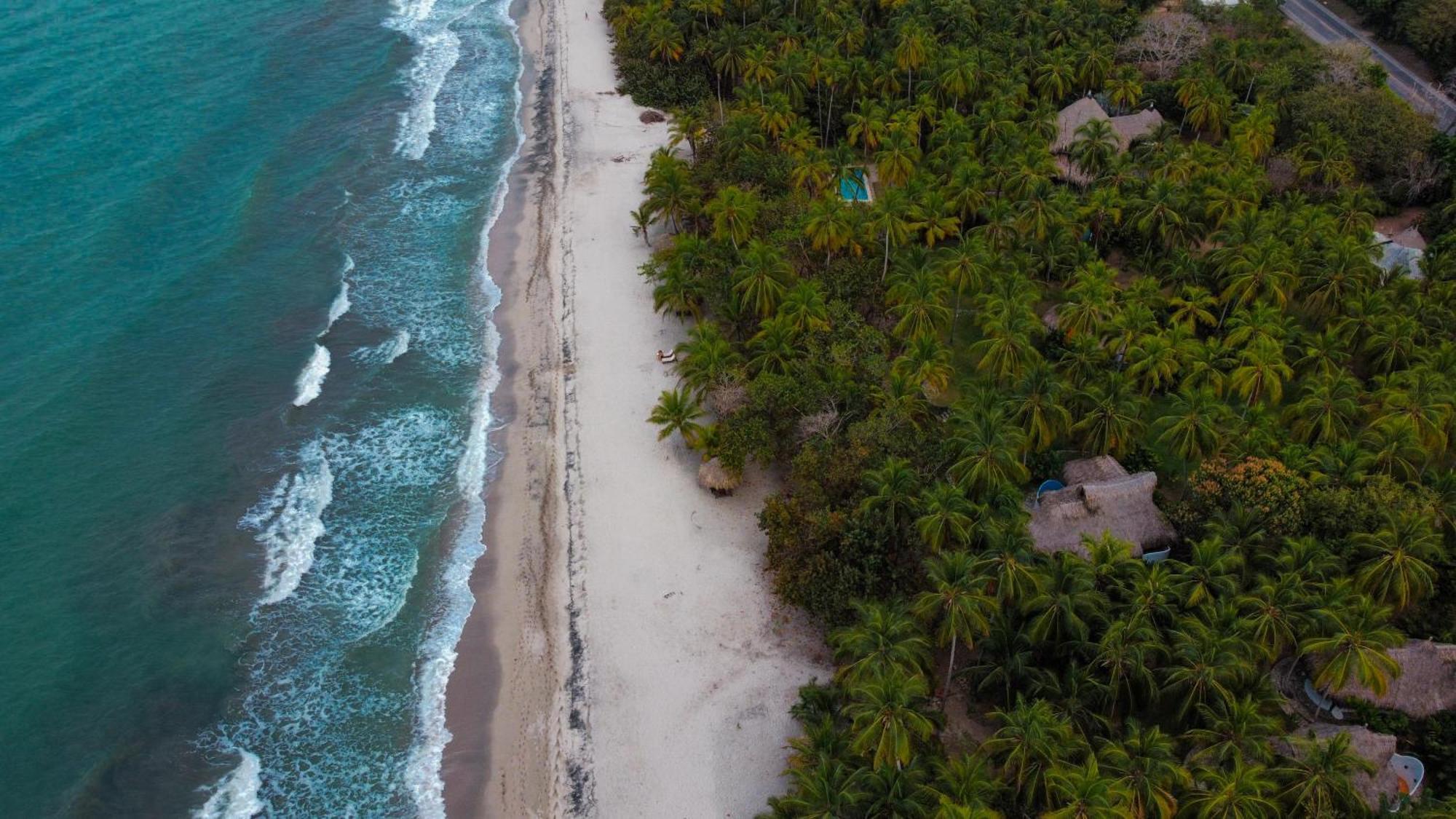 Hotel Casalina Palomino Luaran gambar